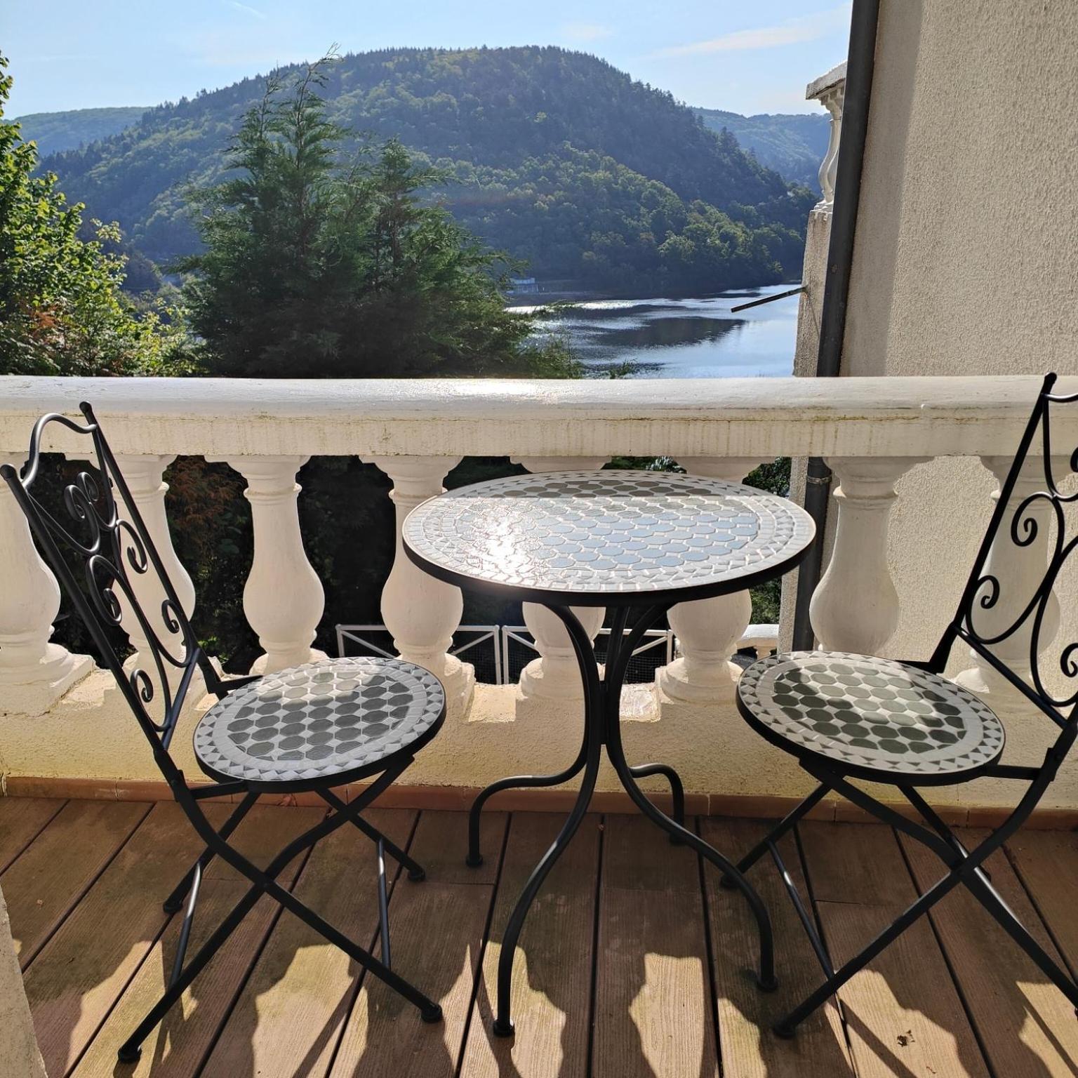 Ma Villa Au Bord De L'Eau Miremont  Luaran gambar