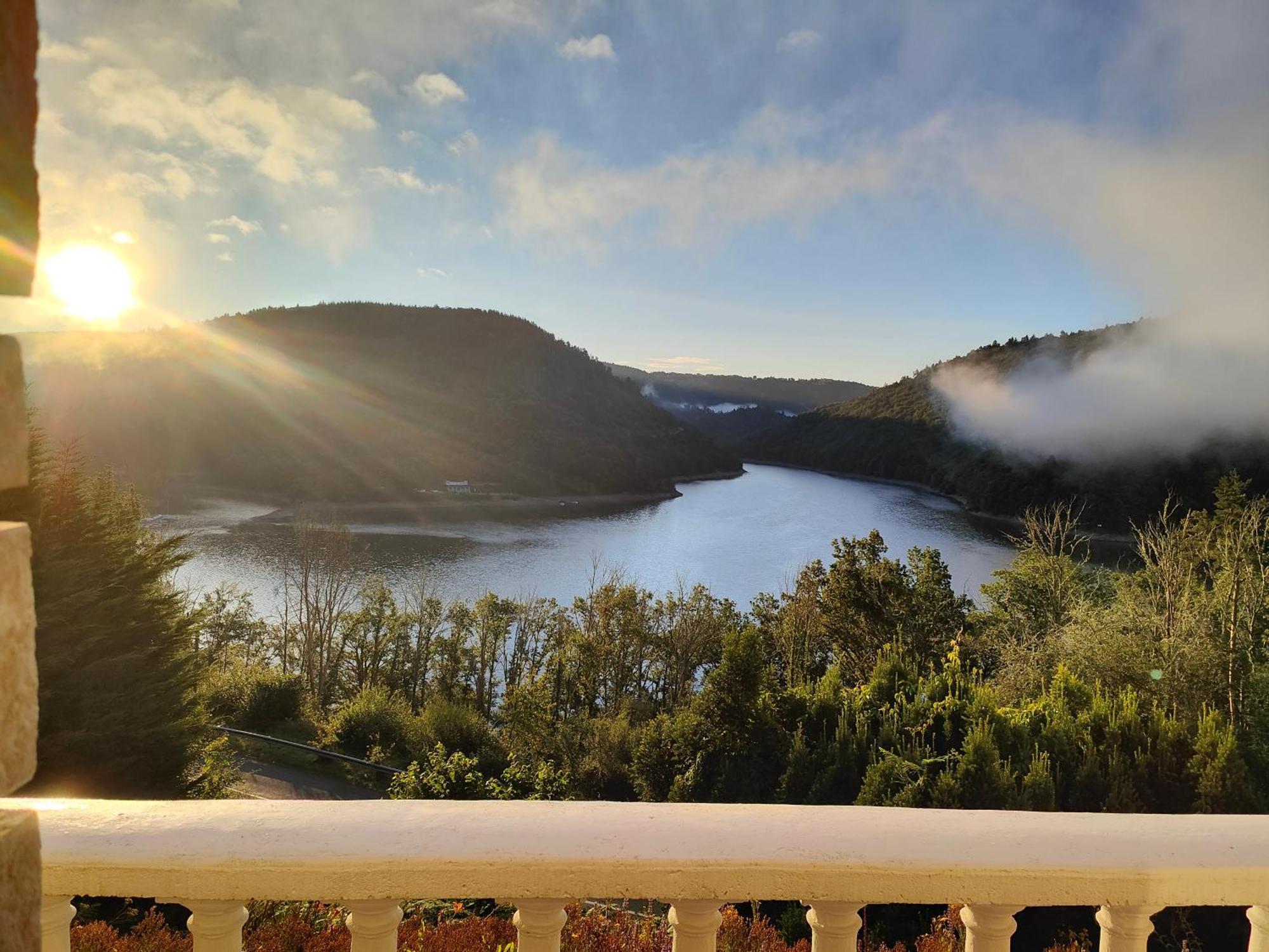 Ma Villa Au Bord De L'Eau Miremont  Luaran gambar