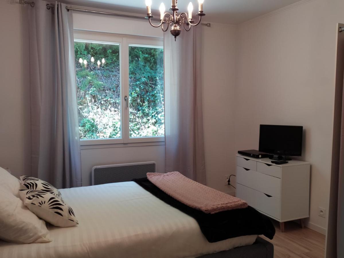 Ma Villa Au Bord De L'Eau Miremont  Luaran gambar